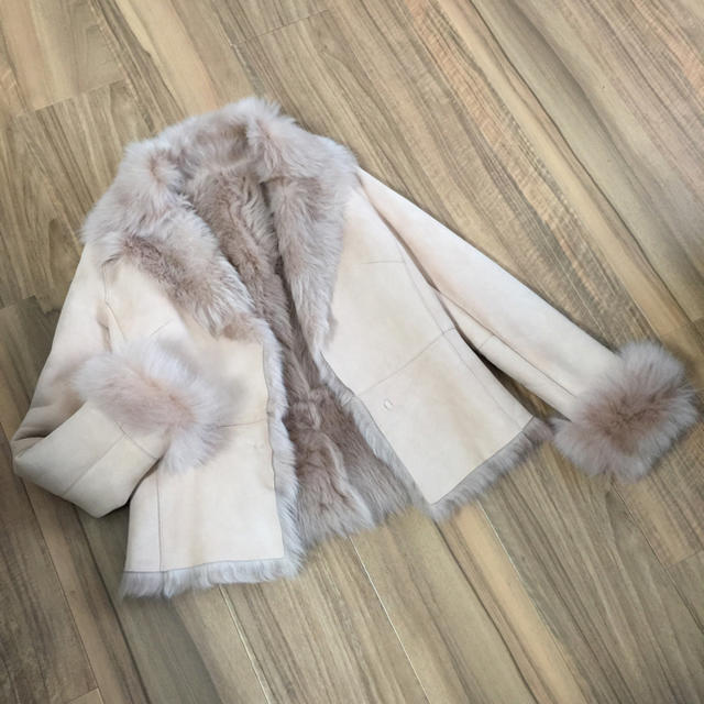 ピンクベージュ♡リアルムートンショートコート♡美品 オリジナル