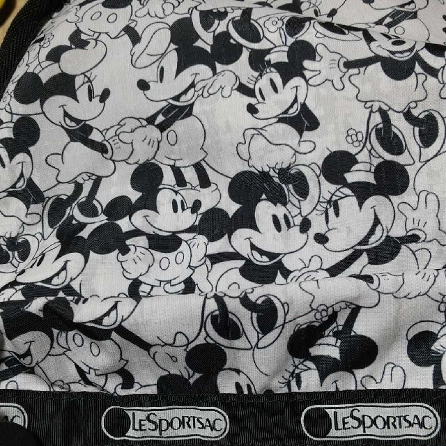 LeSportsac(レスポートサック)のレスポ　Disney　ミッキー  ミニー  コラボ　リュック　レア レディースのバッグ(リュック/バックパック)の商品写真