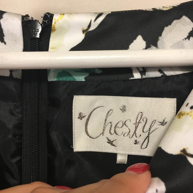 Chesty(チェスティ)のChesty 花柄ワンピース レディースのワンピース(ひざ丈ワンピース)の商品写真