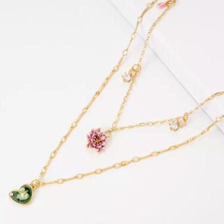 ダブルネックレス　流行りネックレス　新品ネックレス　カエル　蓮の花　ネックレス(ネックレス)