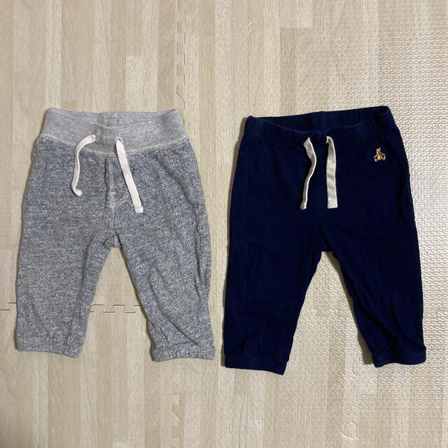 babyGAP(ベビーギャップ)のbaby GAP 6〜12months 日本70cm ズボン3本セット キッズ/ベビー/マタニティのベビー服(~85cm)(パンツ)の商品写真