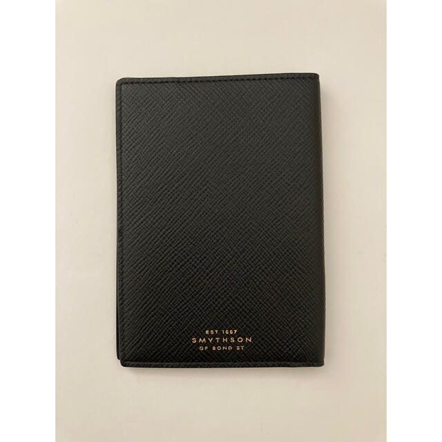 Smythson(スマイソン)の新品未使用！！定価2万4千 SMYTHSONスマイソン パナマ パスポートカバー メンズのファッション小物(その他)の商品写真