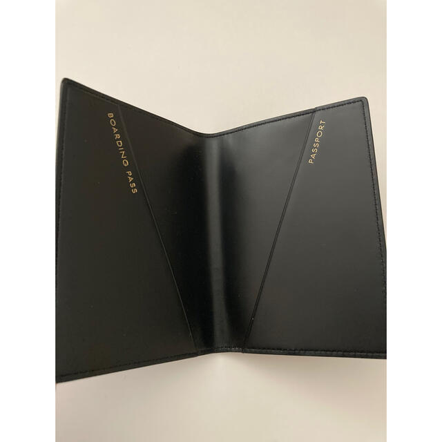 Smythson(スマイソン)の新品未使用！！定価2万4千 SMYTHSONスマイソン パナマ パスポートカバー メンズのファッション小物(その他)の商品写真