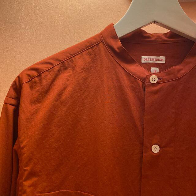DRESSTERIOR(ドレステリア)のDRESSTERIOR  ダブルポケットバンドカラーシャツ レディースのトップス(シャツ/ブラウス(長袖/七分))の商品写真