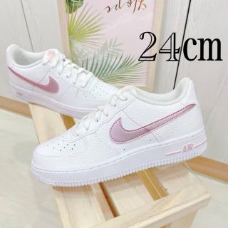 NIKE - 【新品】24㎝ NIKE AIR FORCE 1 GS エアフォース1の通販 ...