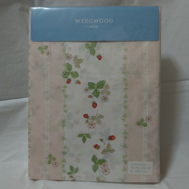 WEDGWOOD(ウェッジウッド)の専用　　　　ウエッジウッド掛け布団カバー　コンフォータケース　シングル　ピンク インテリア/住まい/日用品の寝具(シーツ/カバー)の商品写真