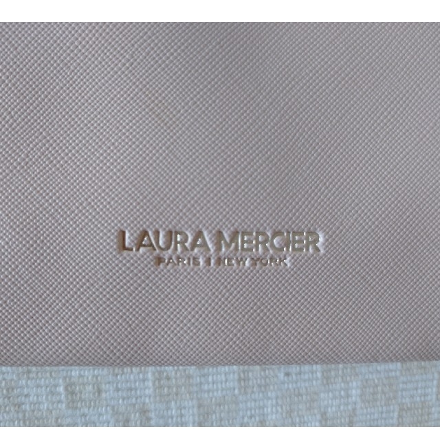 laura mercier(ローラメルシエ)の未使用☆laura mercier  ポーチ、リファイニングクリームポリッシュ レディースのファッション小物(ポーチ)の商品写真