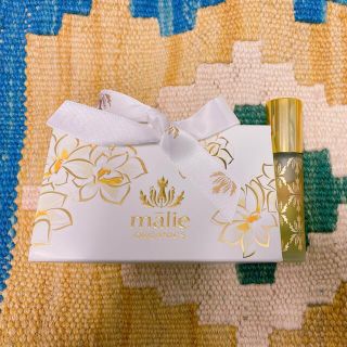 マリエオーガニクス(Malie Organics)の【新品未使用】マリエオーガニクス パフュームオイル ピカケ 10ml(香水(女性用))