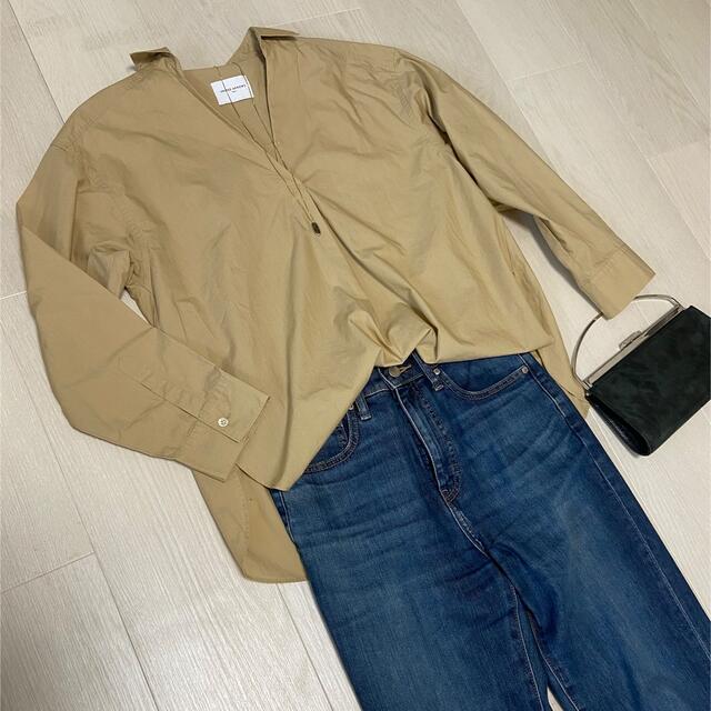 UNITED ARROWS(ユナイテッドアローズ)のnonnoko様専用(UNITED ARROWS ブラウス) レディースのトップス(シャツ/ブラウス(長袖/七分))の商品写真