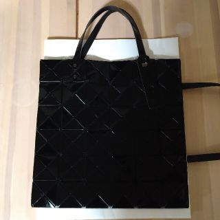 バオバオイッセイミヤケ(BaoBaoIsseyMiyake)のBAO BAO ISSEY MIYAKE  黒　バッグ　美品(トートバッグ)