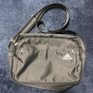 アディダス(adidas)のadidas ショルダーバッグ(ショルダーバッグ)