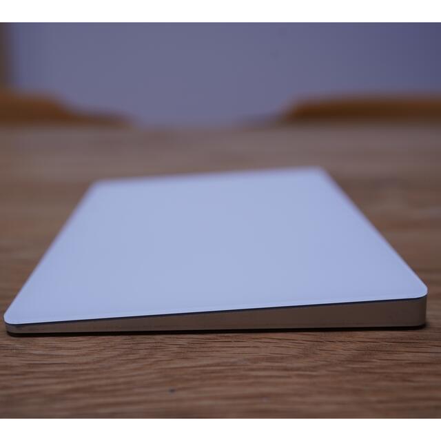 Apple(アップル)のMagic Trackpad 2 ホワイト 本体のみ スマホ/家電/カメラのPC/タブレット(PC周辺機器)の商品写真