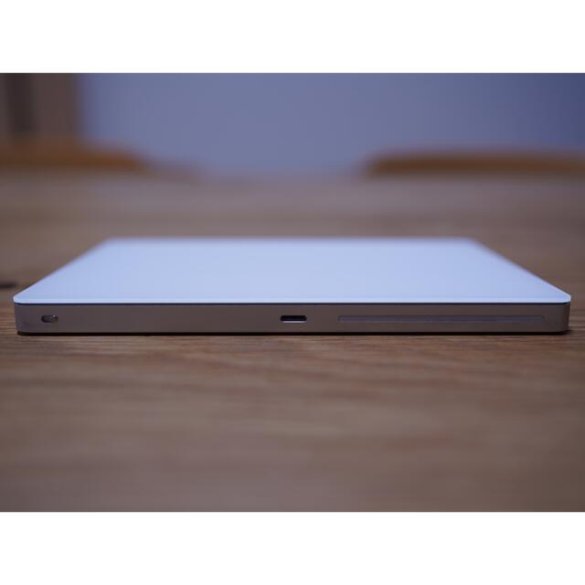Apple(アップル)のMagic Trackpad 2 ホワイト 本体のみ スマホ/家電/カメラのPC/タブレット(PC周辺機器)の商品写真