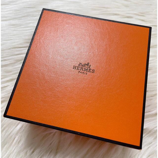 Hermes(エルメス)のエルメス　箱付き　レディース　腕時計　クリッパー　クロノグラフ　ホワイト　 レディースのファッション小物(腕時計)の商品写真