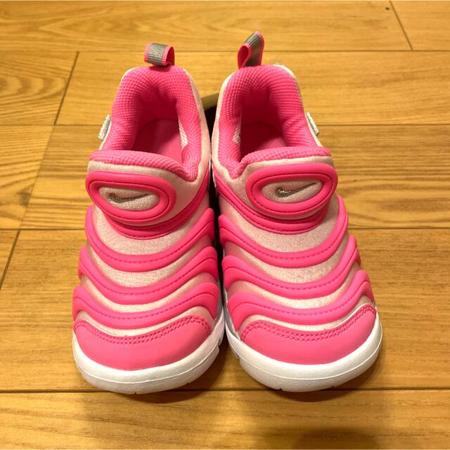 新品 NIKE ダイナモフリー 16cm