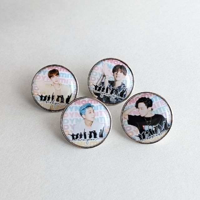 BTS ピンバッジ 492 BTS CD Pin Collection Pt.2