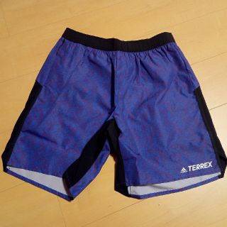 アディダス(adidas)のadidas TERREX ハーフパンツ(ウォーキング)