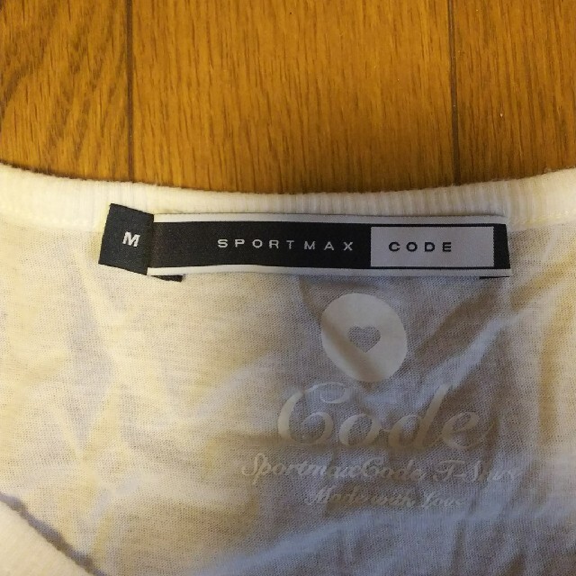 シルバーロゴ ロンT レディースのトップス(Tシャツ(長袖/七分))の商品写真