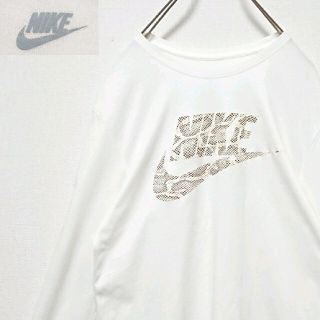 ナイキ(NIKE)のNIKE ナイキ フロント パイソン ヘビ 柄 ロゴ メンズ長袖 Tシャツ(Tシャツ/カットソー(七分/長袖))