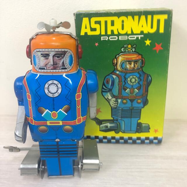 ASTRONAUT ブリキ 宇宙飛行士 ゼンマイ駆動TRADE MARK R.M | kensysgas.com