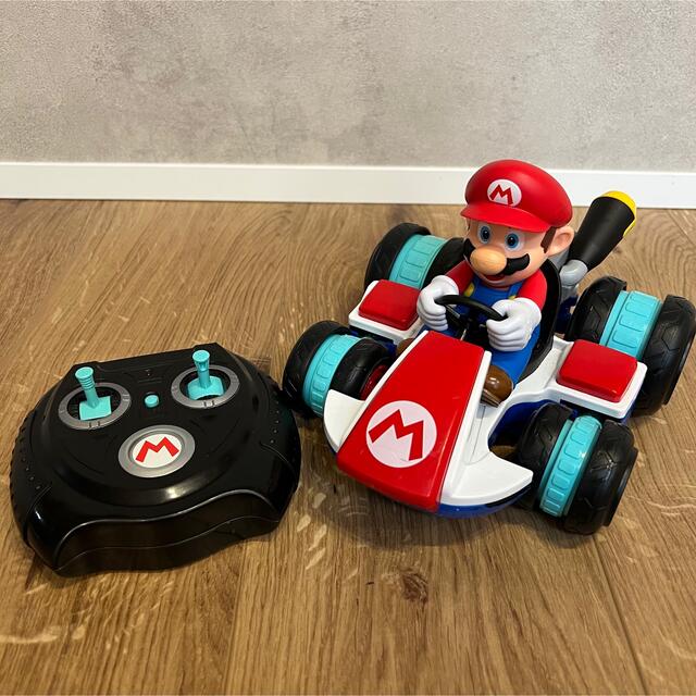 任天堂(ニンテンドウ)のラジコン　RC マリオカート マリオ エンタメ/ホビーのおもちゃ/ぬいぐるみ(トイラジコン)の商品写真