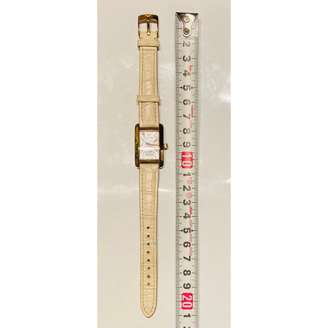 Emporio Armani(エンポリオアルマーニ)の★期間限定値下　エンポリオ　アルマーニ　腕時計　レクタンレギュラー　AR0191 レディースのファッション小物(腕時計)の商品写真