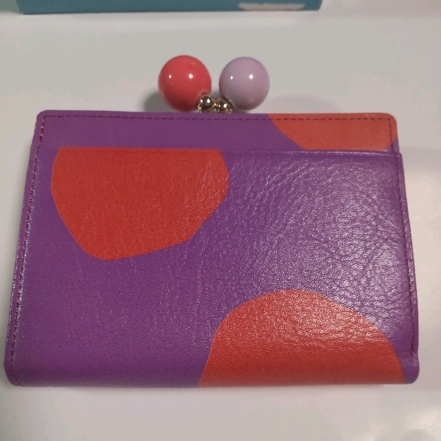 TSUMORI CHISATO(ツモリチサト)の新品未使用　ツモリチサト　ズームドット　二つ折財布　パープル　保存袋　箱付 レディースのファッション小物(財布)の商品写真
