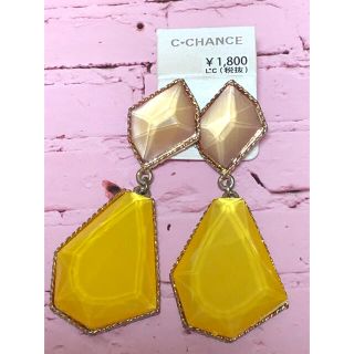 エルチャンス(L.CHANCE)のL chance ピアス 新品　エルチャンス　大きい　イエロー　黄色(ピアス)