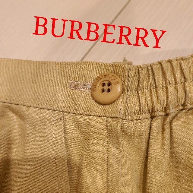 BURBERRY(バーバリー)のBurberry フレアスカート レディースのスカート(ひざ丈スカート)の商品写真