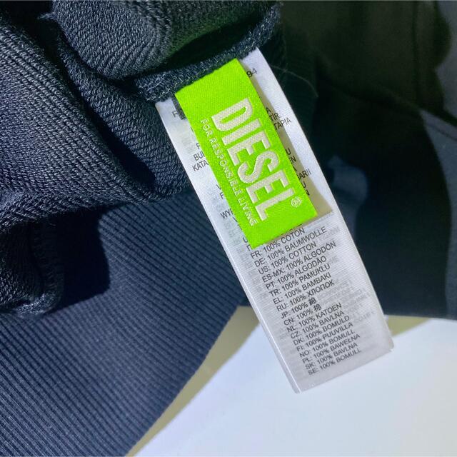 DIESEL(ディーゼル)の新品未使用【DIESEL】スウェット トレーナー クルーネック ロゴ M メンズのトップス(スウェット)の商品写真