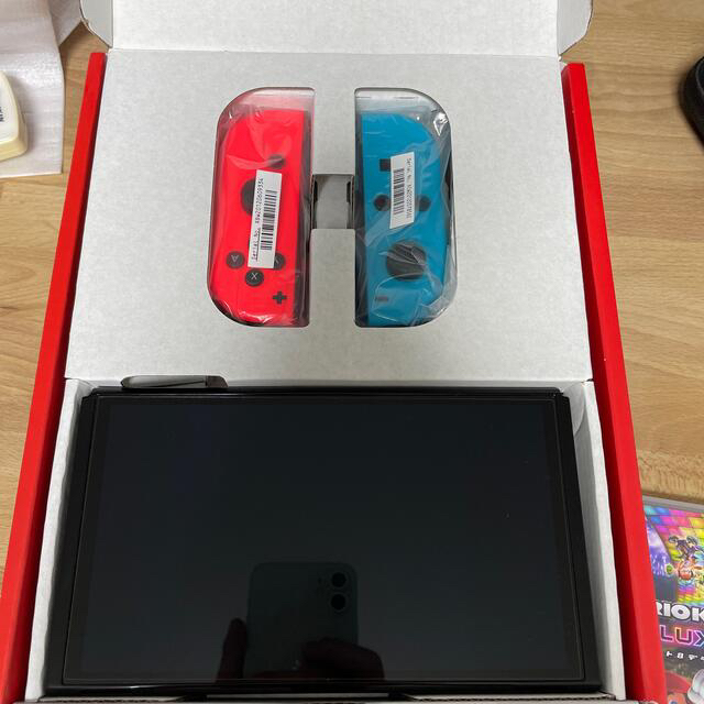 Nintendo Switch有機ELモデルエンタメ/ホビー