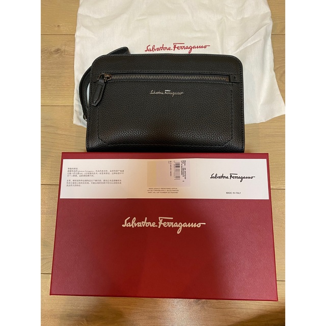 Salvatore Ferragamo - 新品 サルヴァトーレフェラガモ クラッチバッグ