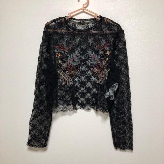 ザラ(ZARA)のZARA TRAFALUC 花柄 レース 刺繍 トップス(カットソー(長袖/七分))