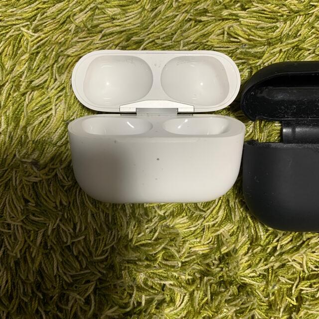 Apple(アップル)の【純正】AirPods pro 充電ケースのみ その他のその他(その他)の商品写真