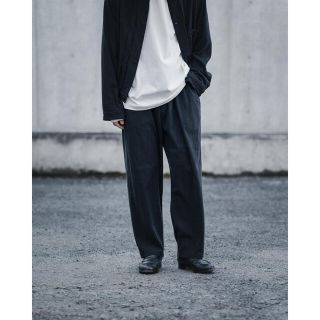 COMOLI - COMOLI シルクネップ ドローストリングパンツ 22SSの ...