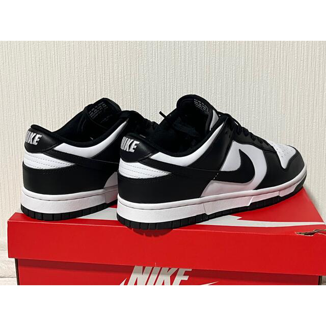 NIKE DUNK LOW パンダ