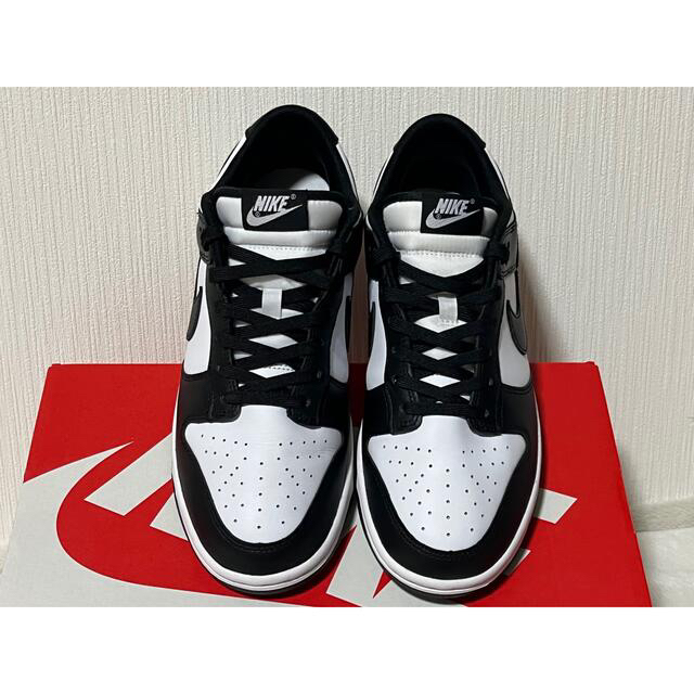 NIKE DUNK LOW パンダ