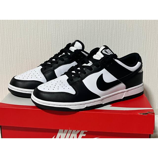 ブラックNIKE DUNK LOW パンダ