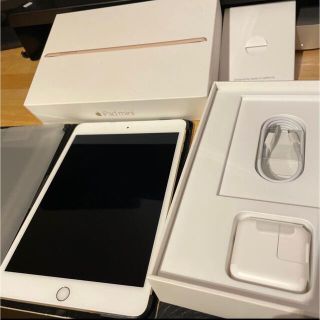 アイパッド(iPad)のiPad mini 4 wifi+cellular 16GB ゴールド au(タブレット)