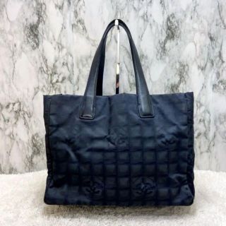 CHANEL - シャネル ニュートラベルライン トート ショルダー バッグ