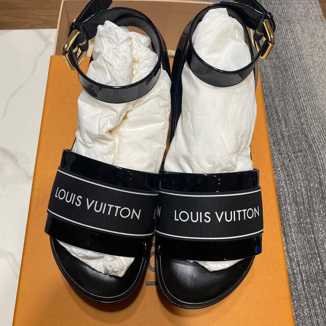 LOUIS VUITTON(ルイヴィトン)のルイヴィトン  サンダルレア　正規品　airi様専用 レディースの靴/シューズ(サンダル)の商品写真