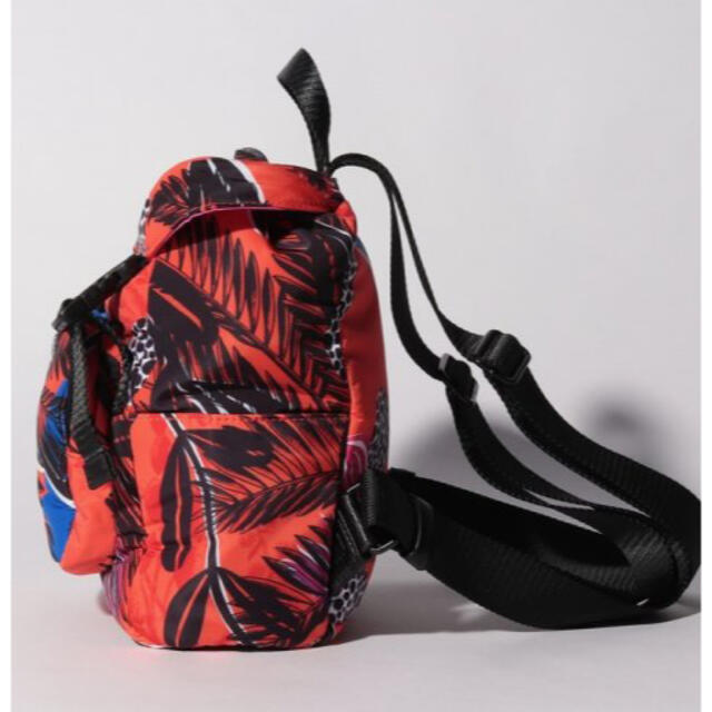 DESIGUAL(デシグアル)の新品✨タグ付き♪デシグアル　定価14,900円　リュック　大特価‼️ レディースのバッグ(リュック/バックパック)の商品写真