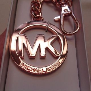 マイケルコース(Michael Kors)の★未使用☆MICHAELKORS マイケルコース チャームキーホルダー(キーホルダー)