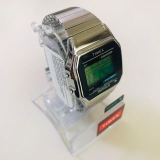 タイメックス(TIMEX)の即納 アメリカ正規買付 timex シルバー 腕時計 supremeベースモデル(腕時計(デジタル))