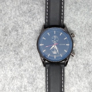 【新品電池】GLEAM メンズクォーツ腕時計　お洒落　★クロノグラフデザイン★(腕時計(アナログ))