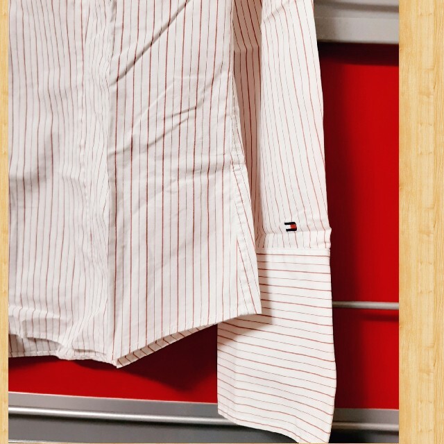 TOMMY HILFIGER(トミーヒルフィガー)のTOMMY HILFIGER トミーヒルフィガー ブラウス ストライプシャツ 8 レディースのトップス(シャツ/ブラウス(長袖/七分))の商品写真