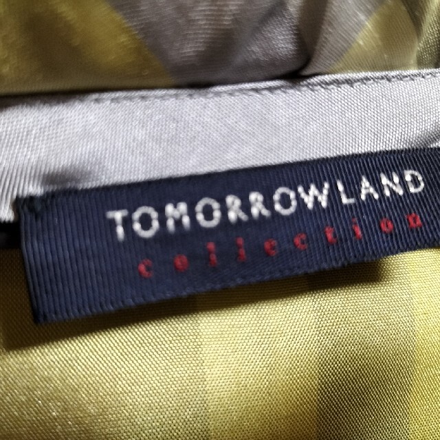 TOMORROWLAND(トゥモローランド)のトゥモローランドトレンチコート レディースのジャケット/アウター(トレンチコート)の商品写真