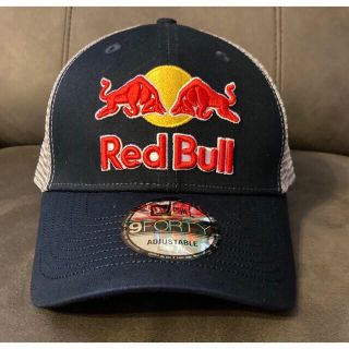 ニューエラー(NEW ERA)のRedBull レッドブルメッシュキャップ　ネイビー　グレー　翌日発送(キャップ)