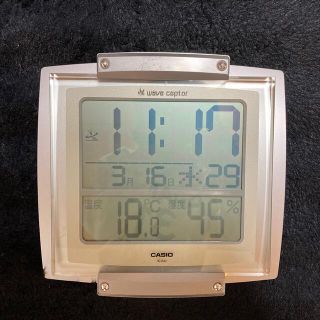 カシオ(CASIO)のカシオCASIO電波時計　温度 湿度計付き(掛時計/柱時計)