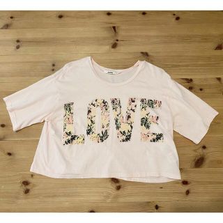 スナイデル(SNIDEL)のsnidel ピンク Tシャツ ショート丈 トップス ボタニカル(Tシャツ(半袖/袖なし))